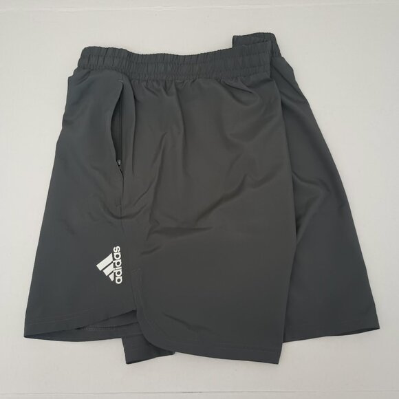 Adidas Men's Aeroready 7" Designed for Movement Training Shorts - NWT - Picture 2 of 5